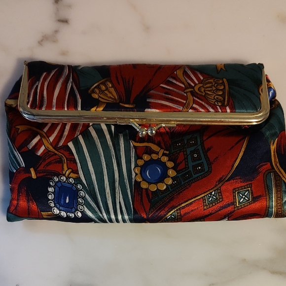 Oscar De La Renta Mirrored Makeup Bag - Picture 1 of 7